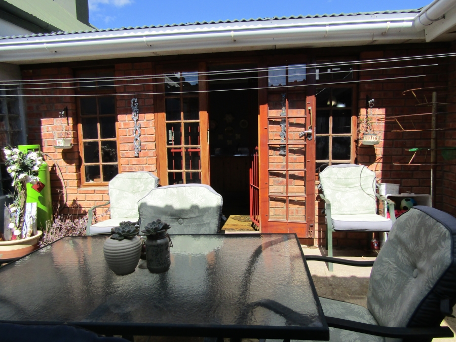 Commercial Property for Sale in Kareedouw Eastern Cape